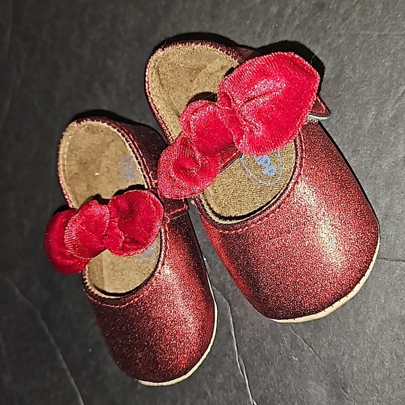 Red Ruby Bow Glitter myggpp Size 1 Girls Crib Baby Shoes - Picture 3 of 5